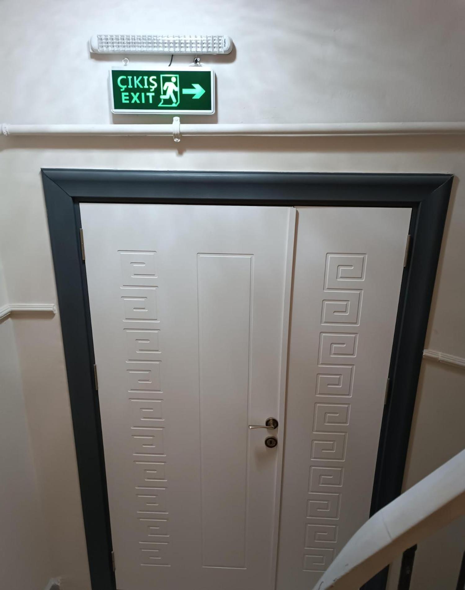 Little Palace Blue Apartment อิสตันบูล ภายนอก รูปภาพ