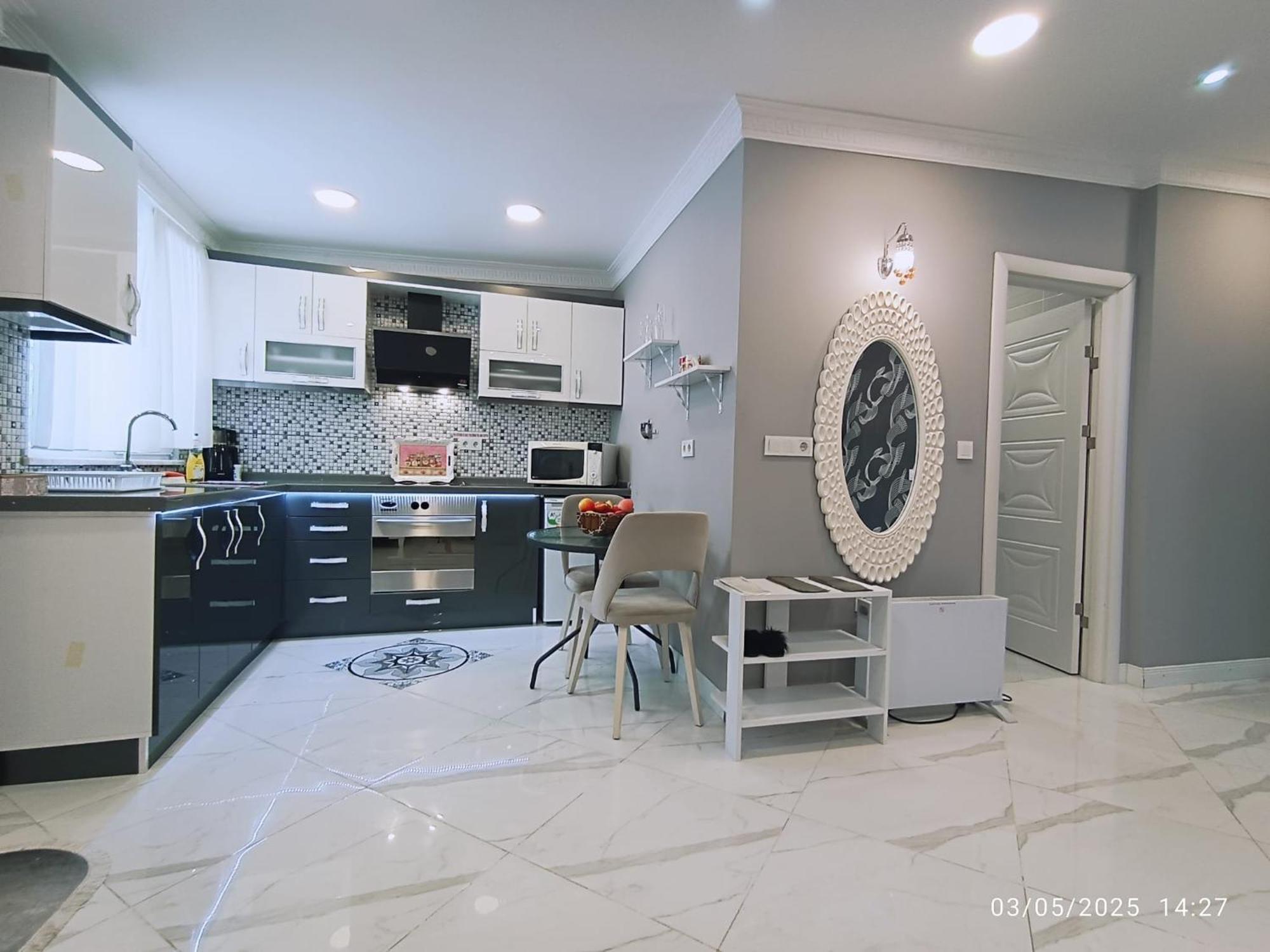 Little Palace Blue Apartment อิสตันบูล ภายนอก รูปภาพ